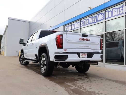 New 2026 GMC Sierra 2500 Denali w/ Denali Reserve Package AWD/4WD image 48