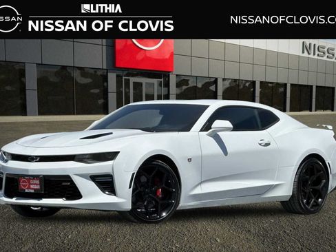 Used 2016 Chevrolet Camaro SS RWD image 1