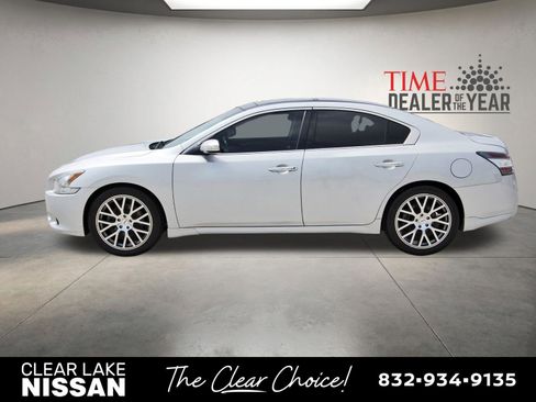 Used 2014 Nissan Maxima 3.5 SV w/ Premium Package FWD image 4