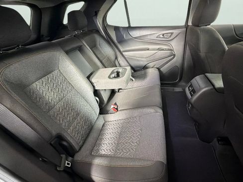 Certified 2024 Chevrolet Equinox LT FWD image 28