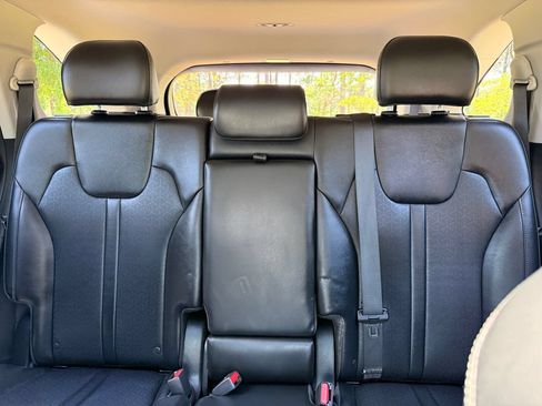 Used 2023 Kia Sorento S w/ Panoramic Sunroof Package FWD image 27