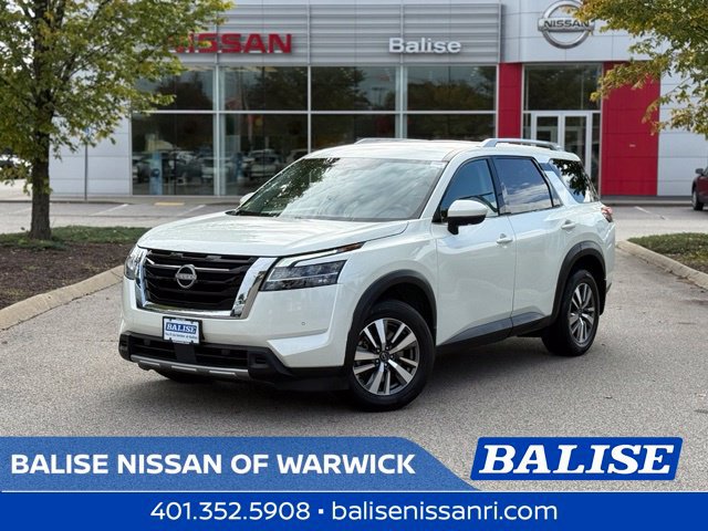 Certified 2024 Nissan Pathfinder SL AWD/4WD image 1