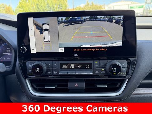 Used 2024 Toyota Grand Highlander Platinum image 6