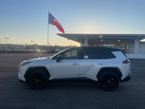 New 2026 Toyota RAV4 XSE w/ Weather Package image 4