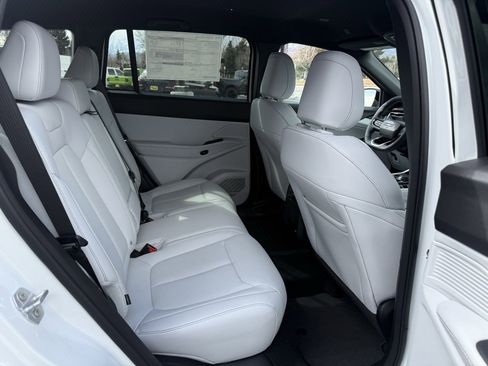 New 2026 Jeep Cherokee Limited image 16