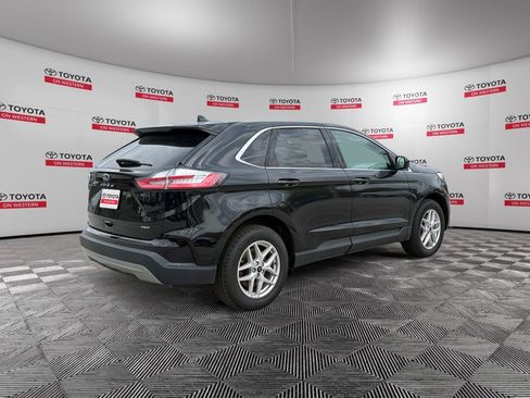 Used 2014 Ford Edge Limited w/ Equipment Group 302A AWD/4WD image 3
