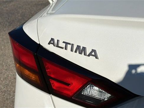 Used 2025 Nissan Altima 2.5 SL image 12