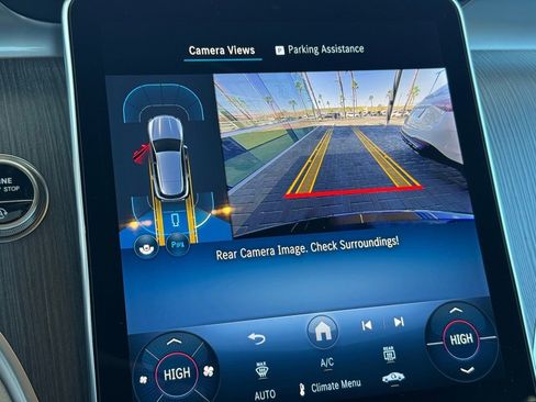 Certified 2025 Mercedes-Benz GLC 300 image 31