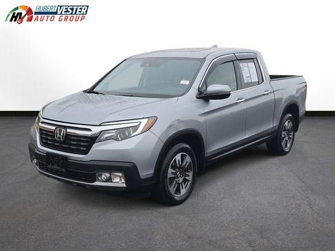 Used 2017 Honda Ridgeline RTL-E image 2