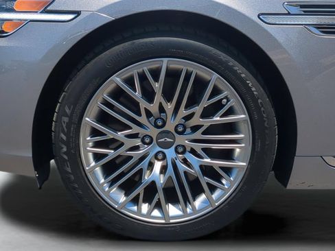 Used 2021 Genesis G90 3.3T Premium RWD image 26