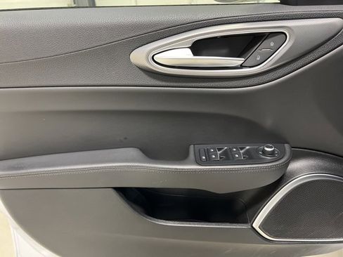 Used 2023 Alfa Romeo Giulia Veloce image 14