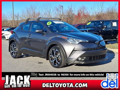 Used 2018 Toyota C-HR XLE image 1