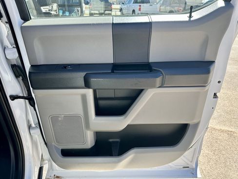 Used 2019 Ford F350 XL w/ Power Equipment Group image 26