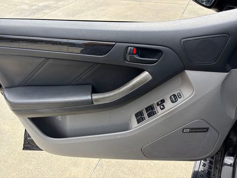 Used 2006 Toyota 4Runner Limited image 15