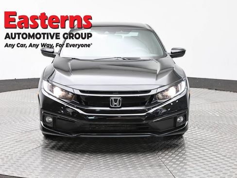 Used 2020 Honda Civic Sport image 2