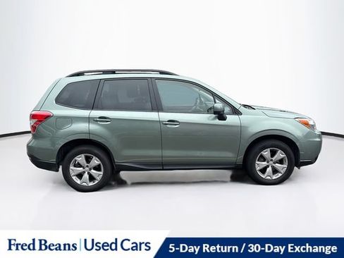 Used 2015 Subaru Forester 2.5i Premium AWD/4WD image 12