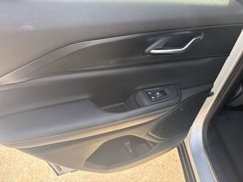 Used 2024 Jeep Grand Cherokee Altitude image 29