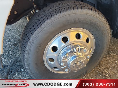 Used 2026 RAM 3500 Big Horn AWD/4WD image 4