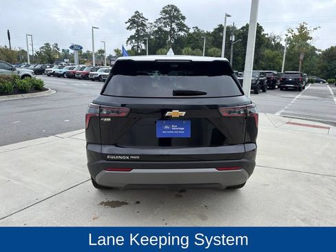 Used 2026 Chevrolet Equinox LT w/ Convenience Package II AWD/4WD image 6