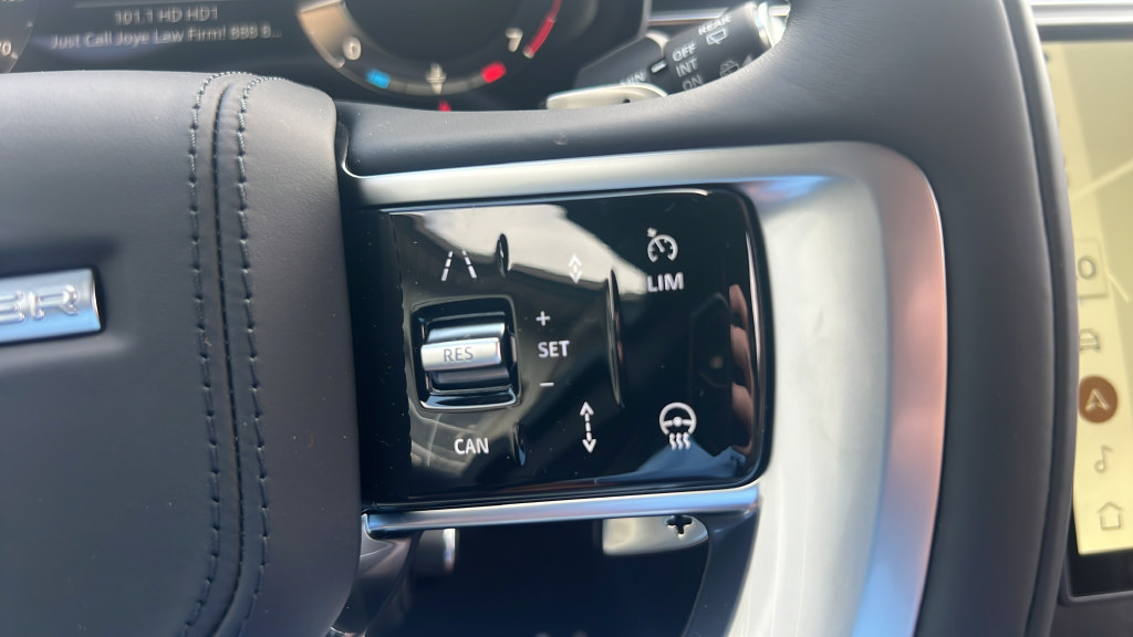 New 2027 Land Rover Range Rover SE AWD/4WD image 32