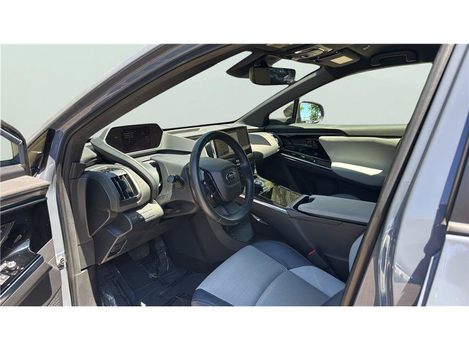 Used 2023 Subaru Solterra AWD image 9