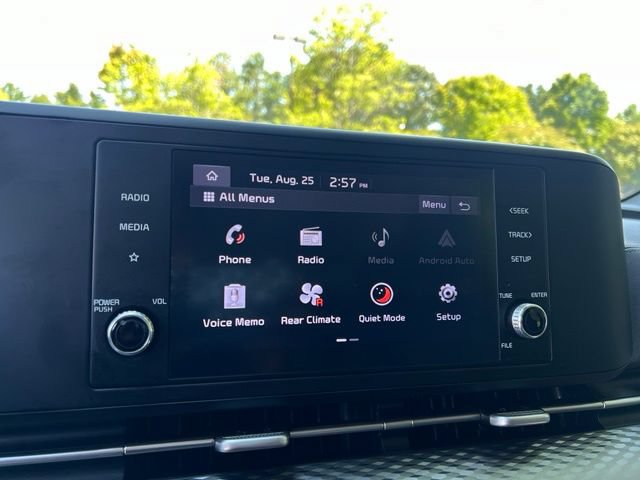 Used 2022 Kia Carnival LX FWD image 39