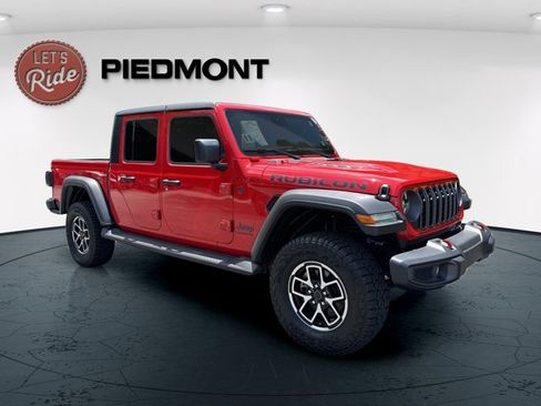 Certified 2024 Jeep Gladiator Rubicon image 1