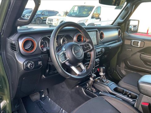 Used 2023 Jeep Gladiator Mojave w/ Trailer Tow Package AWD/4WD image 11