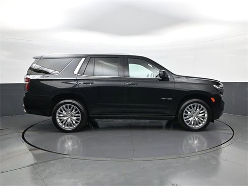 Used 2023 Chevrolet Tahoe High Country w/ Premium Package 2 image 4