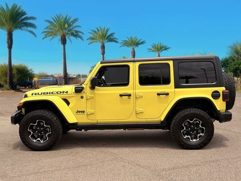 Used 2023 Jeep Wrangler Unlimited Rubicon 4xe AWD/4WD image 2
