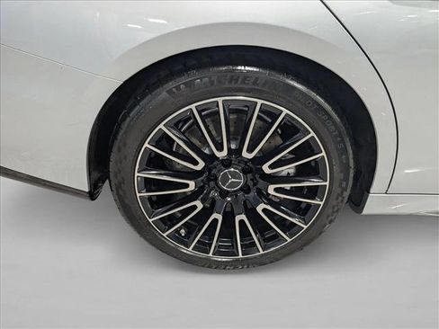 Certified 2025 Mercedes-Benz E 53 AMG e 4MATIC Sedan image 24