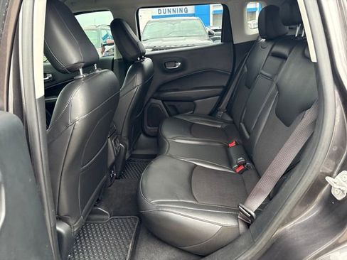 Used 2019 Jeep Compass Latitude w/ Safe & Security Group image 22