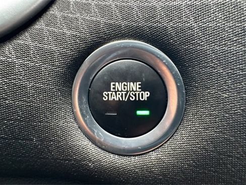 Used 2023 Chevrolet Malibu LT image 35