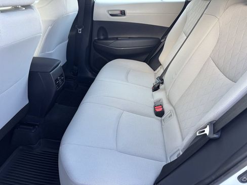 Used 2022 Toyota Corolla Cross L AWD/4WD image 20