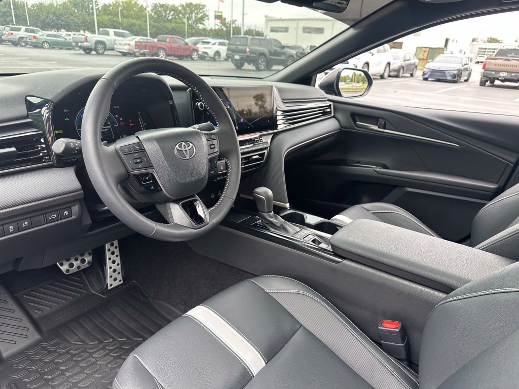 Certified 2026 Toyota Camry SE w/ Multimedia Upgrade Package FWD image 28