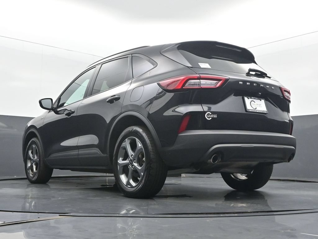Used 2025 Ford Escape ST-Line Select AWD/4WD image 52
