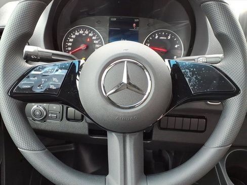 New 2025 Mercedes-Benz Sprinter 3500 image 9