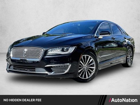 Used 2020 Lincoln MKZ FWD image 1