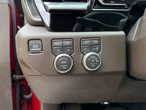 New 2026 GMC Sierra 1500 SLT w/ SLT Convenience Package AWD/4WD image 12
