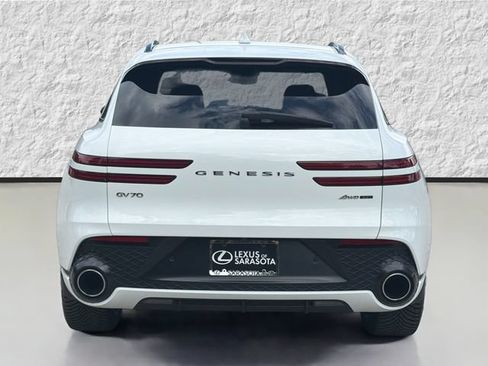 Used 2024 Genesis GV70 3.5T Sport w/ Sport Prestige Package AWD/4WD image 4