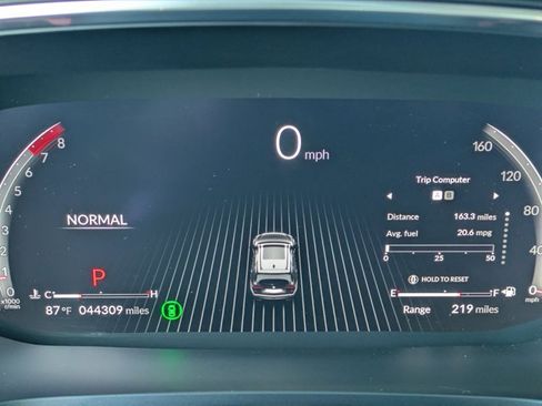 Used 2022 Acura MDX A-Spec AWD/4WD image 11
