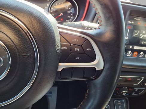 Used 2018 Jeep Compass Trailhawk w/ Leather Interior Group image 14