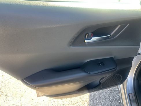 Used 2024 Toyota Prius Limited image 29