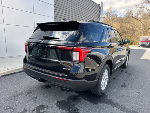 New 2026 Ford Explorer Active image 18