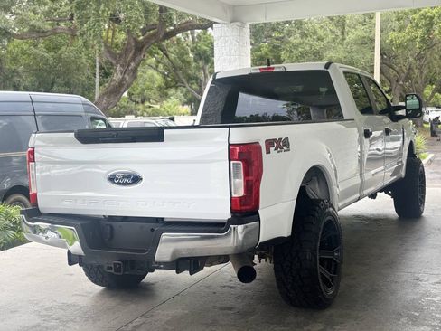 Used 2019 Ford F250 XL w/ Power Equipment Group AWD/4WD image 9