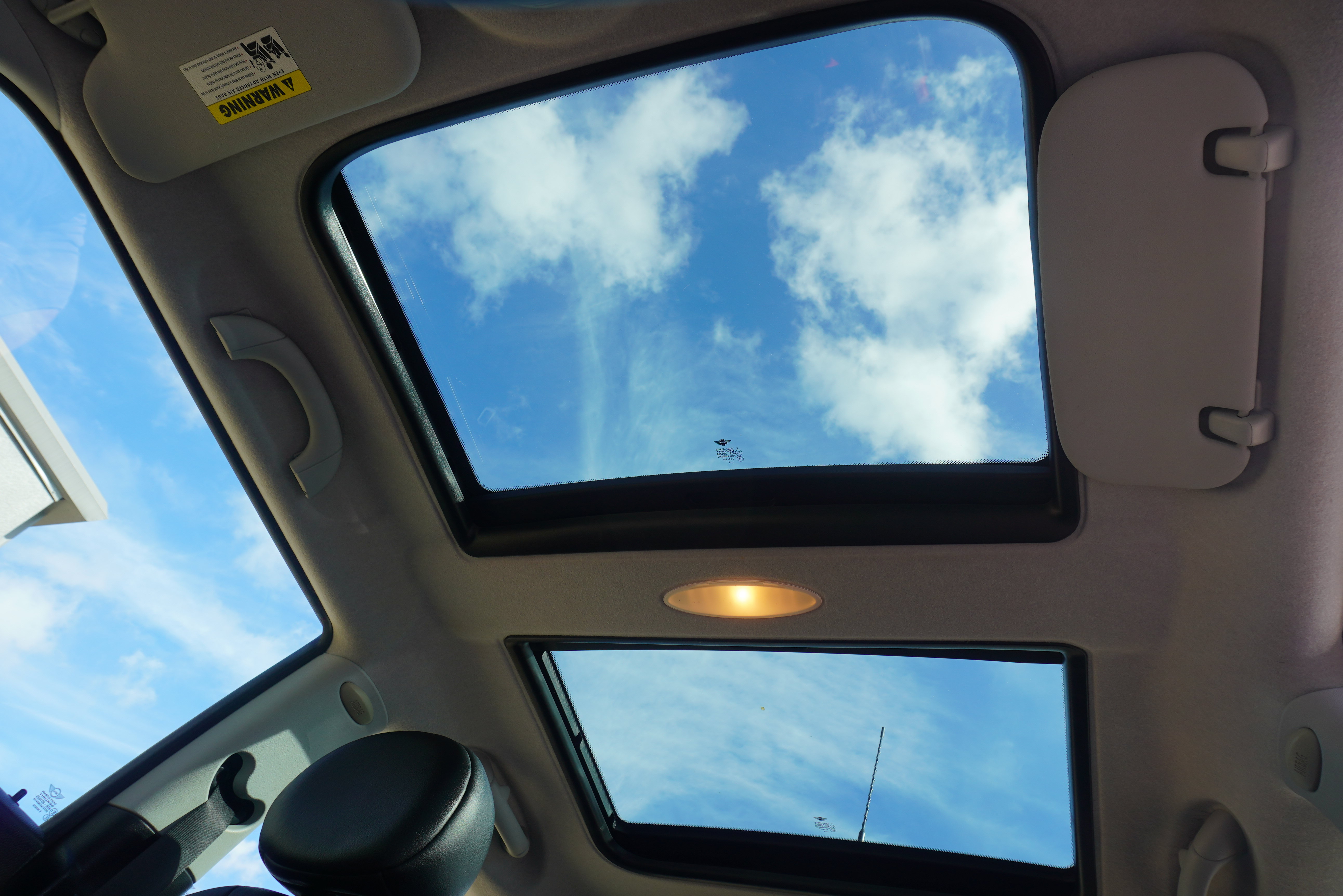 Used 2009 MINI Cooper Hardtop FWD image 17