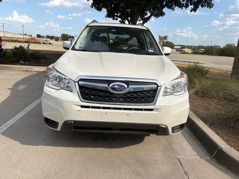 Used 2016 Subaru Forester 2.5i Premium w/ Popular Package #2 AWD/4WD image 2