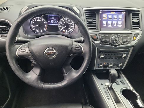 Used 2020 Nissan Pathfinder SL image 31