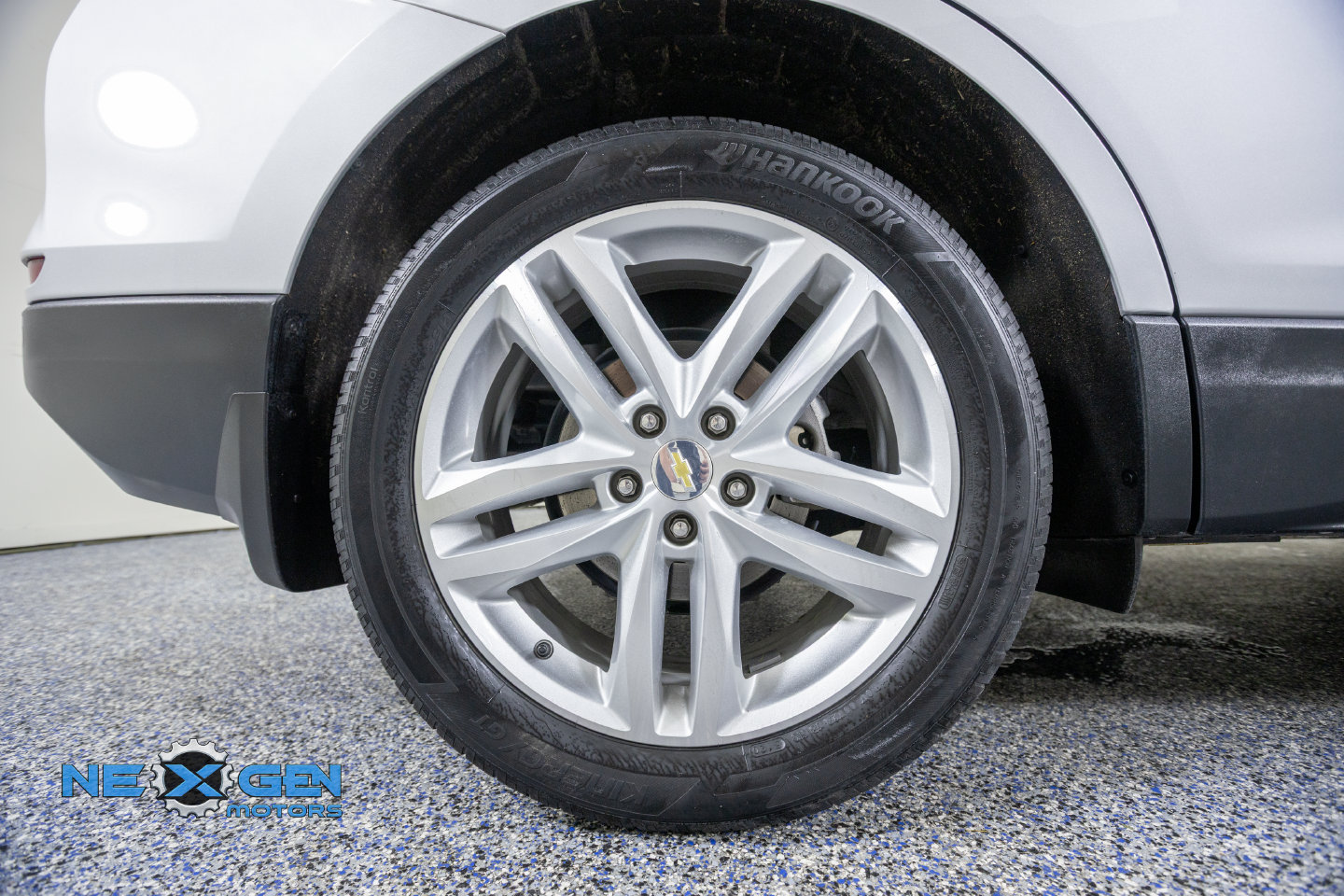 Used 2021 Chevrolet Equinox Premier AWD/4WD image 44