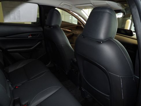 Certified 2023 MAZDA CX-30 AWD 2.5 S w/ Preferred Package image 16